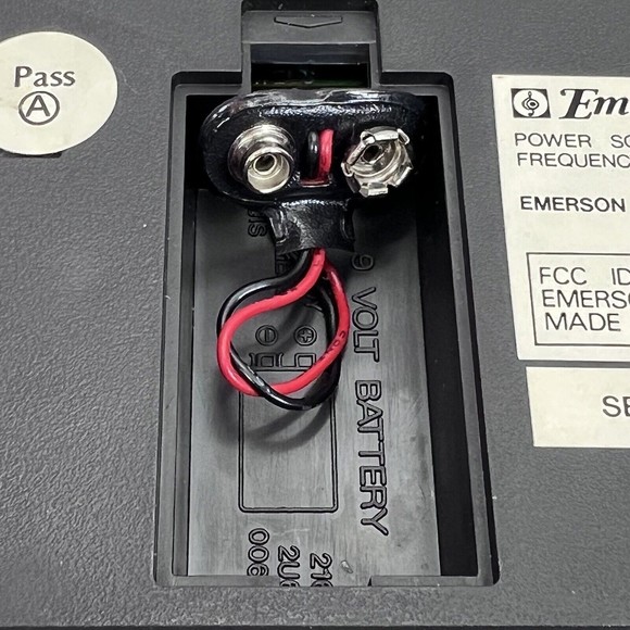 Emerson Other Vtg Emerson Digital Clock Fmam Radio Model Red551